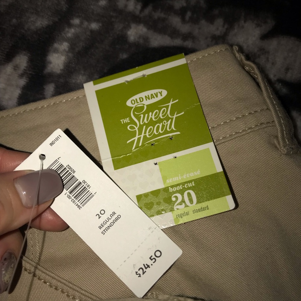 Old Navy Khaki Sweetheart Pants